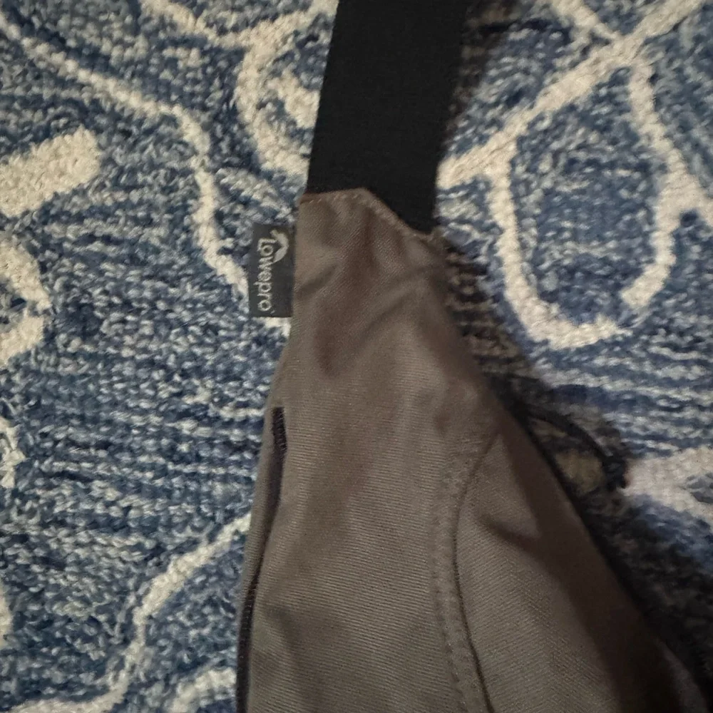 Lowepro passport camera sling bag